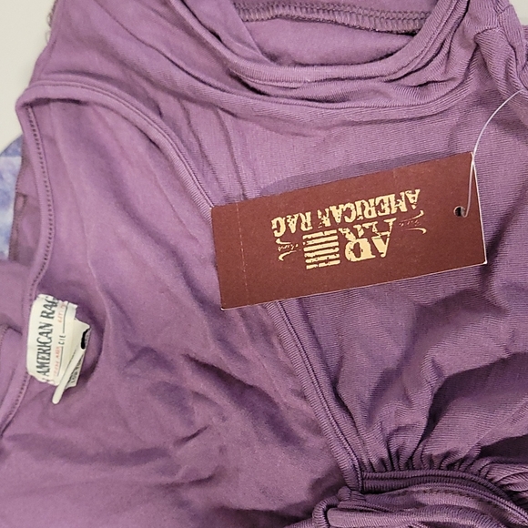 Top - Picture 3 of 3